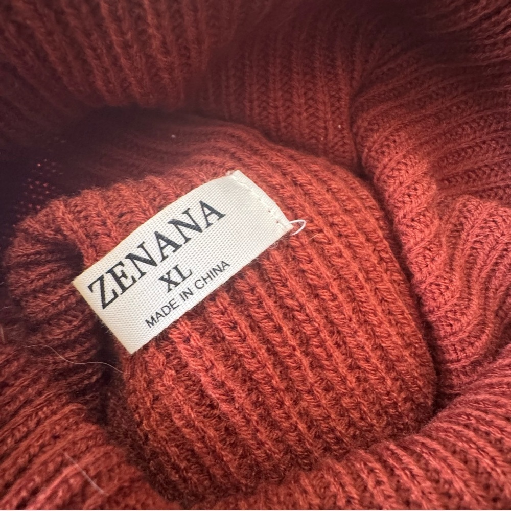 ZENANA CROPPED SWEATER SIZE XL - Picture 5 of 7